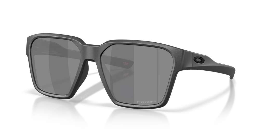 Oakley Briza