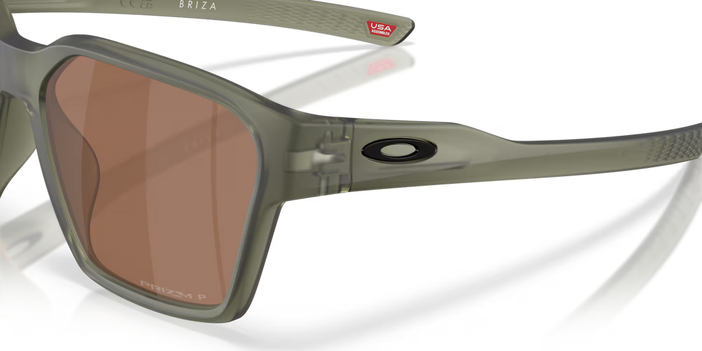 Oakley Briza