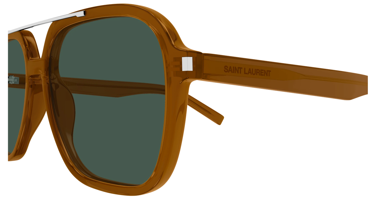 Saint Laurent 545