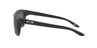 Oakley Sylas