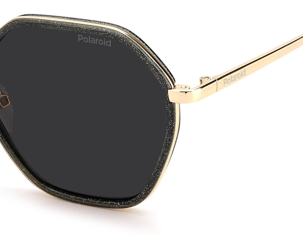 Polaroid 6147